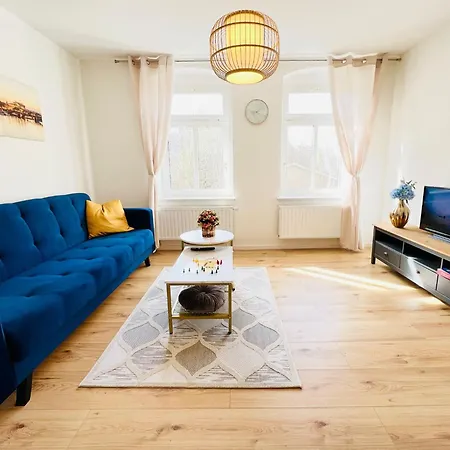 Twenty Five Apartment Bei Dresden - Free Parking, Netflix & Coffee Machine Heidenau  Exterior photo
